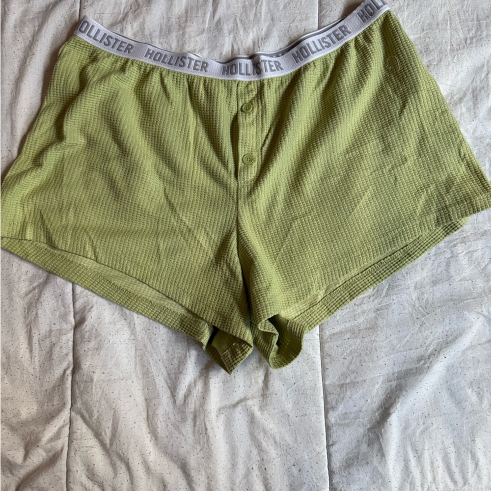 Hollister Olive Button-Front Shorts